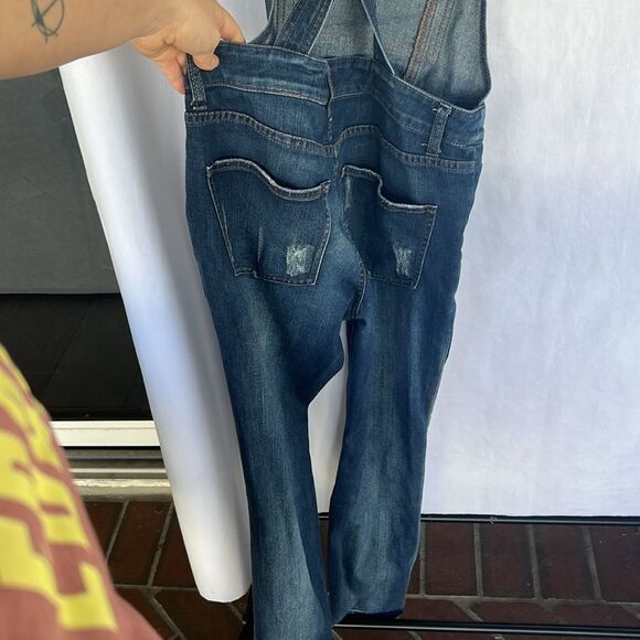 Free People Medium Wash Stretch Skinny Denim Bib Overalls. Size 27 - Picture 10 of 10